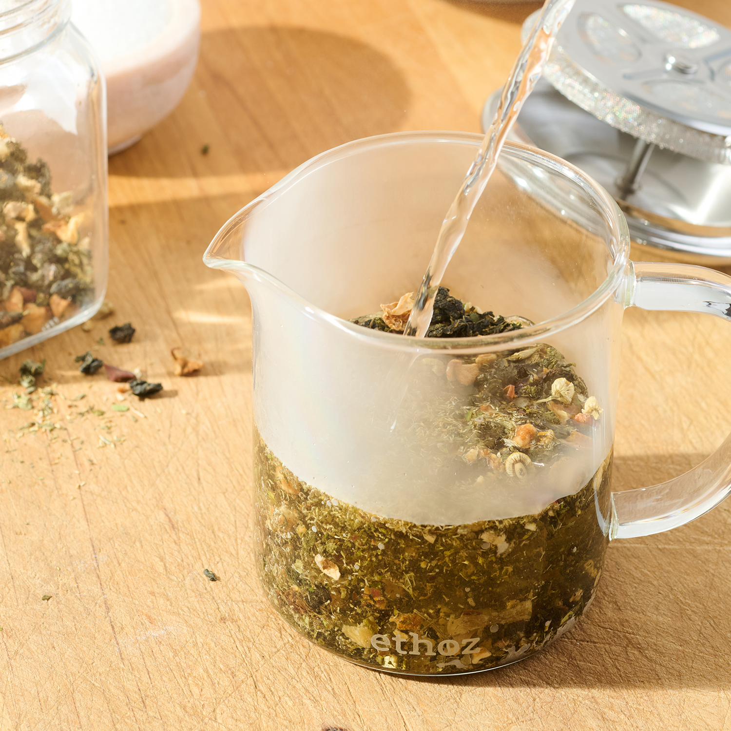 ethoz® Glass Tea Brewer – 14 oz with Loose Leaf Tea