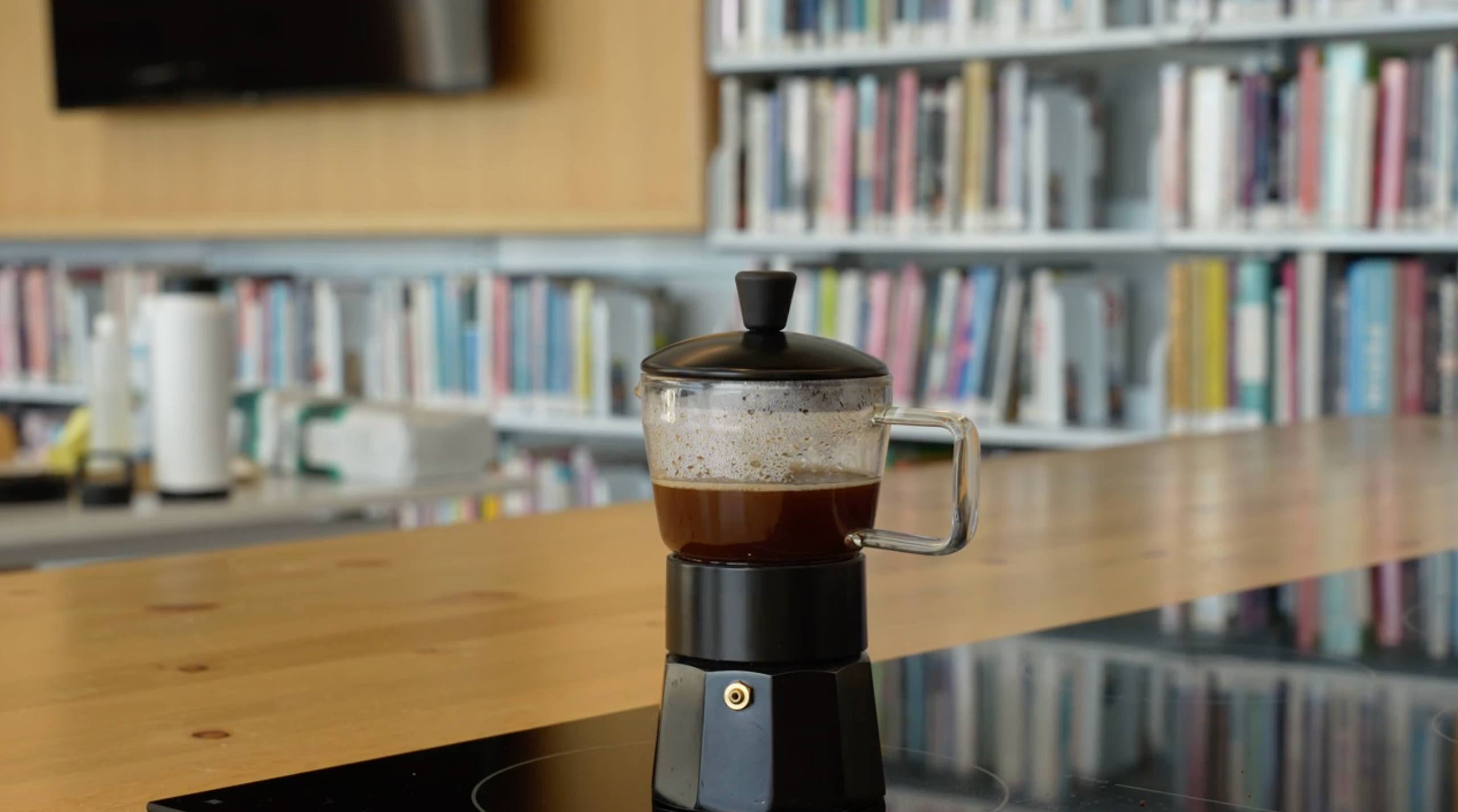 The Perfect Pair: Airscape® and Your Moka Pot