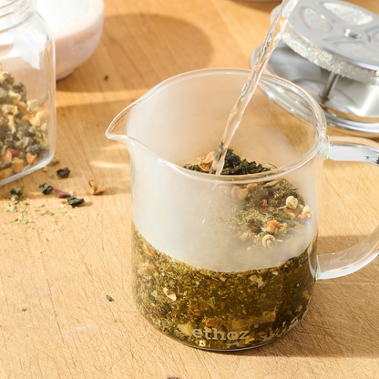 ethoz® Glass Tea Brewer – 14 oz with Loose Leaf Tea

