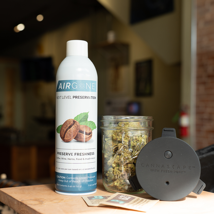 Fresh-Port mason jar lid for cannabis freshness


