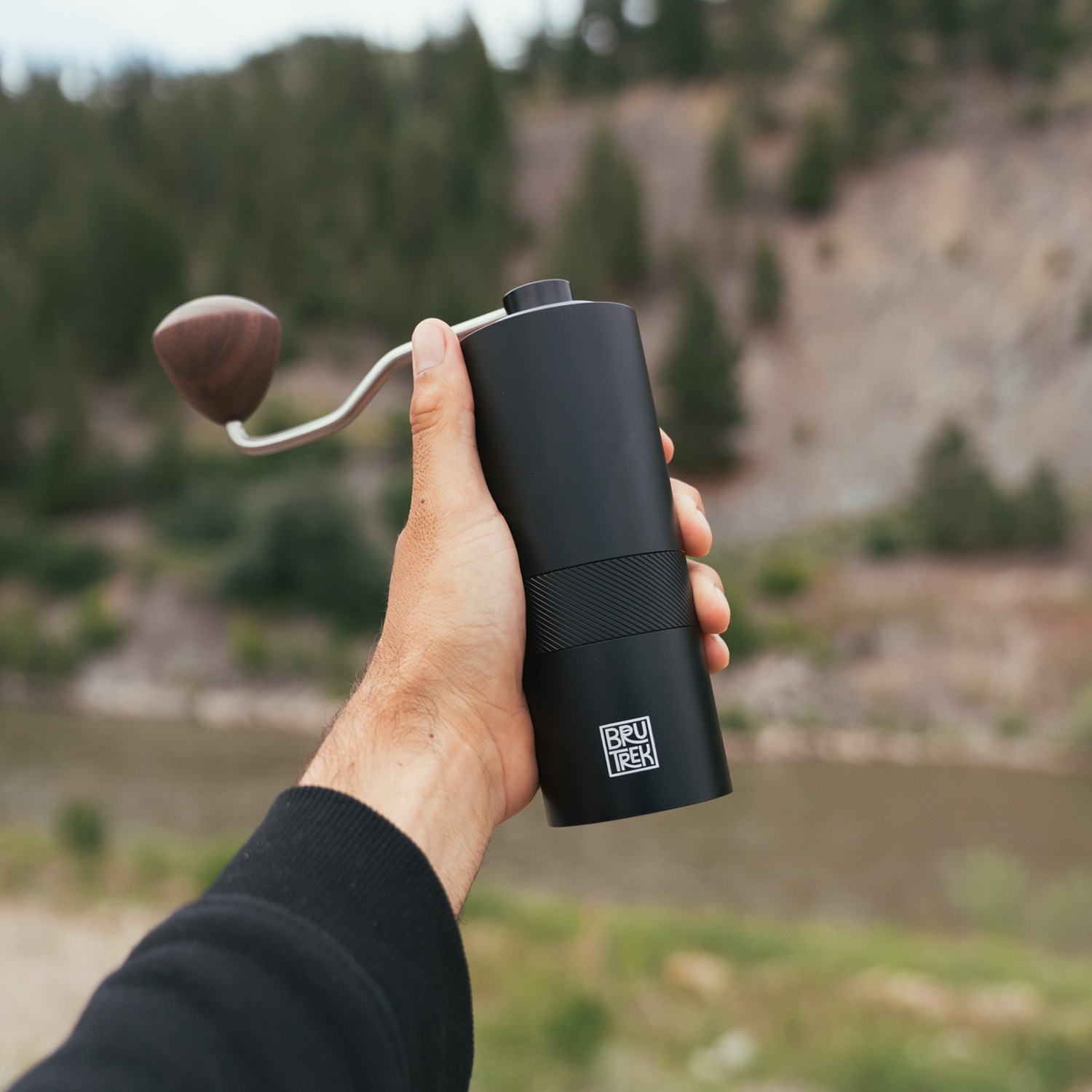 BruTrek® Hand Coffee Grinder – Manual Burr – Planetary Design