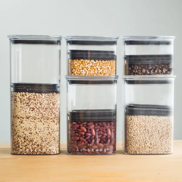 6 pack of food storage containers on kitchen counter
