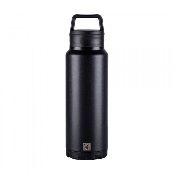 Black 32oz. BruTrekker bottle with lid on