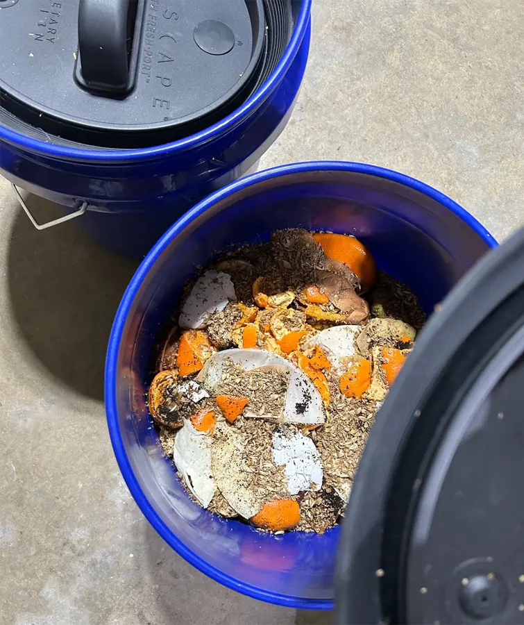 Composting in a bucket